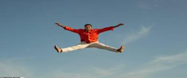 定期设备维护保养